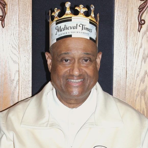 Meet your Posher, Steven - Picture 1 of 1